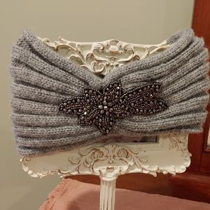 Grey head wrap with rhinestones
